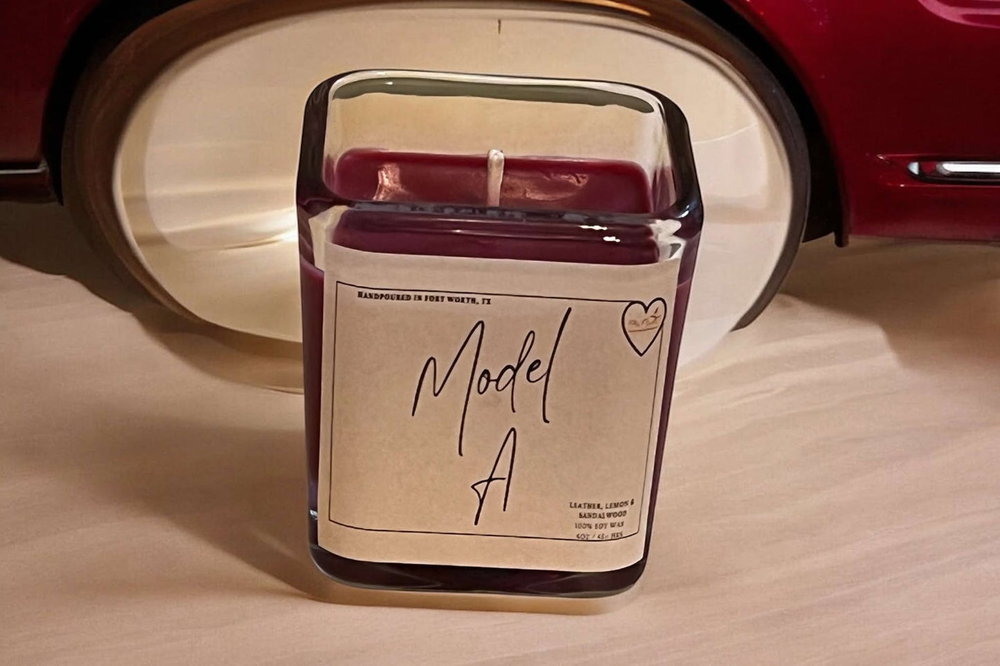 Model A (Leather, Sandalwood and Lemon)