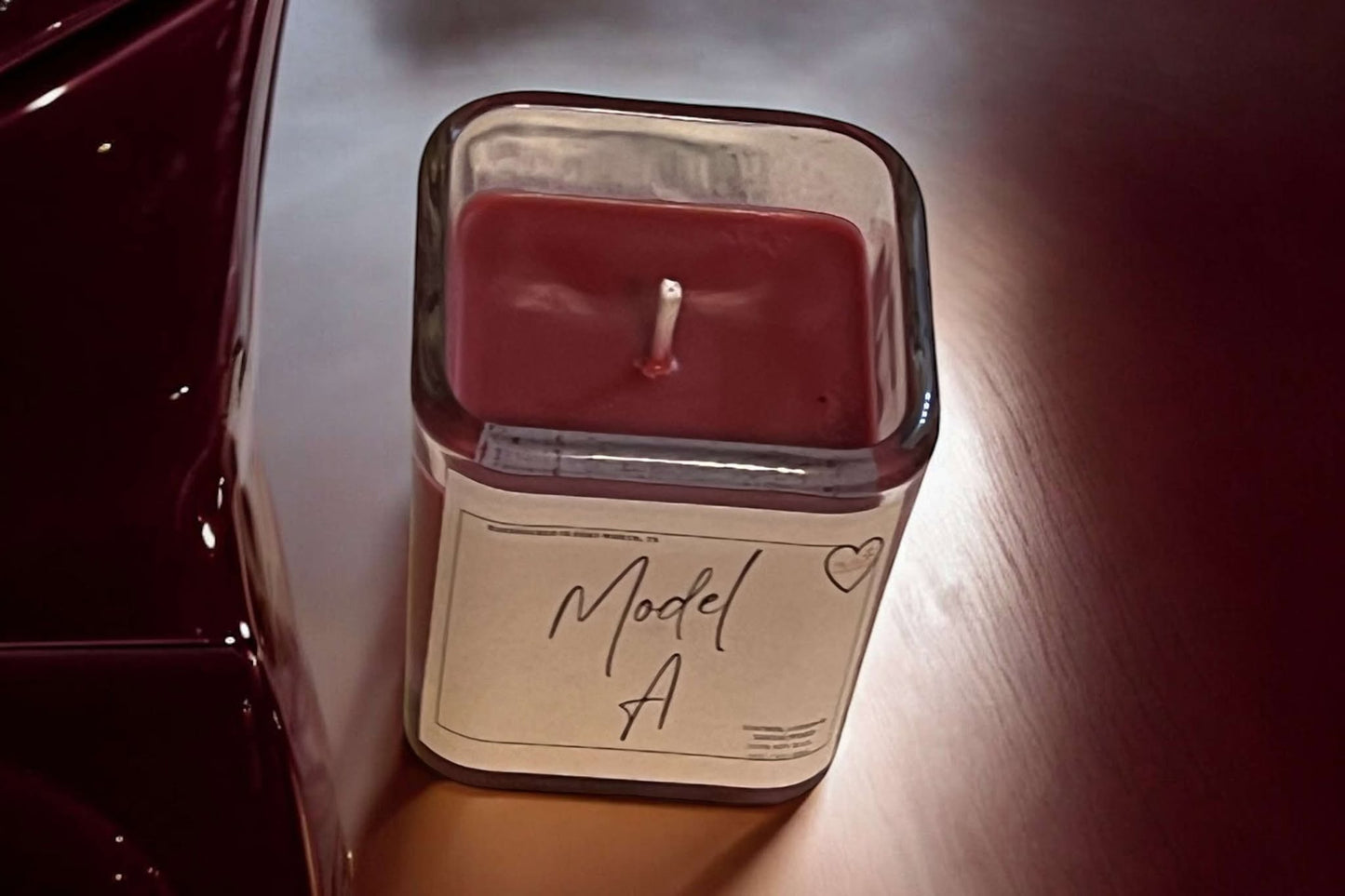 Model A (Leather, Sandalwood and Lemon)